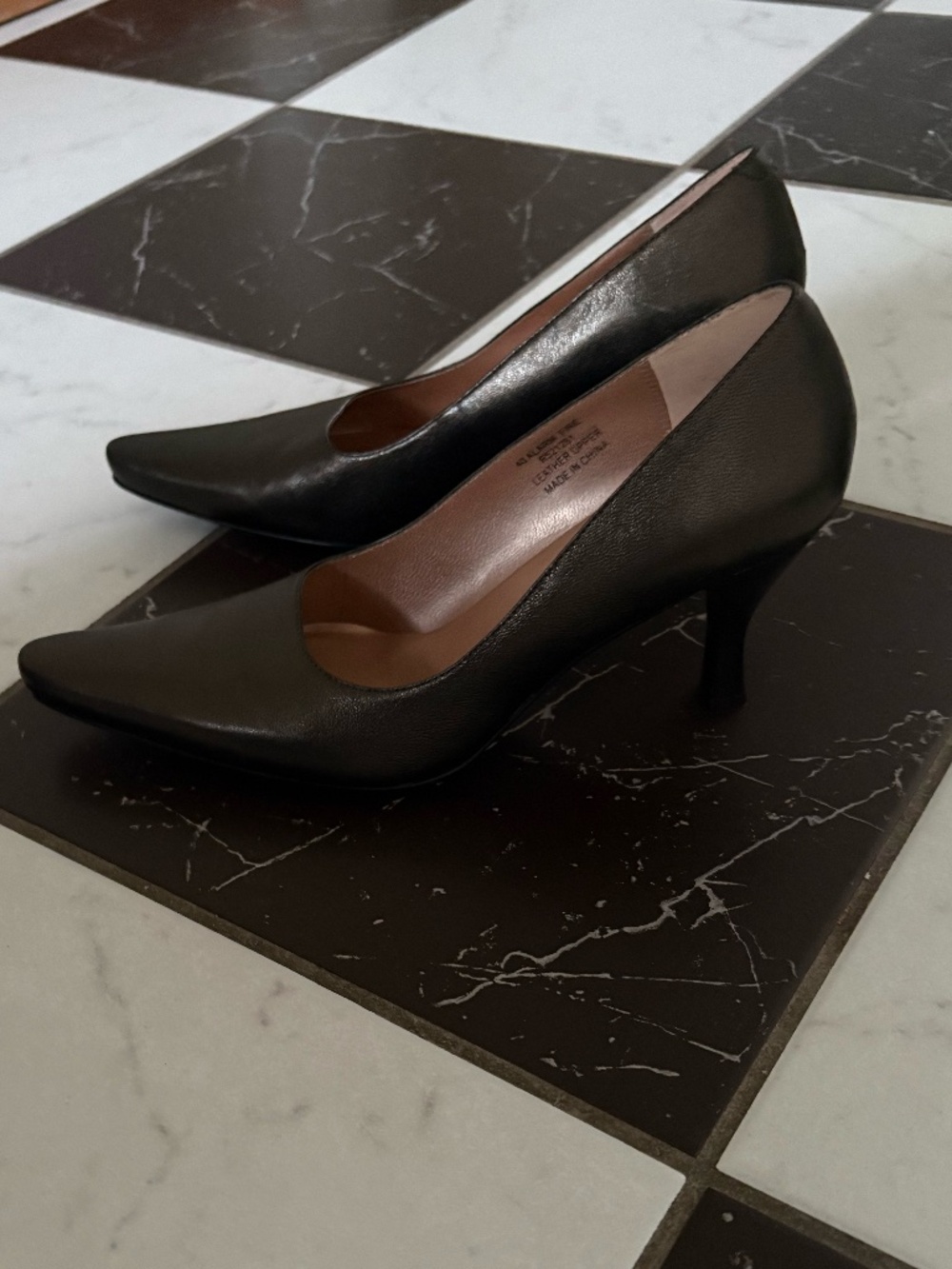 Kenneth Cole New York Women's Size 40 Leather Brown Metallic Heels - Picture 4 of 13